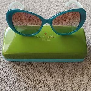 Kate Spade sunglasses 🕶😎